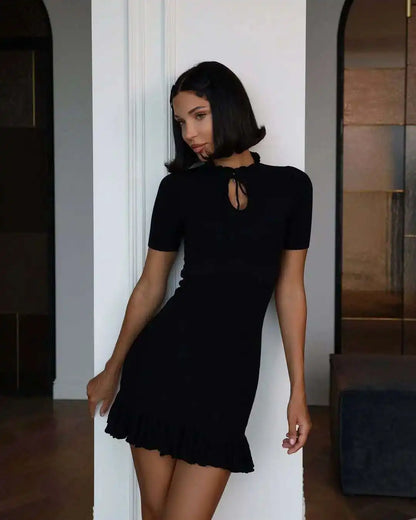 Mini-Robe d’Été Femme – Maille, Volants et Manches Courtes