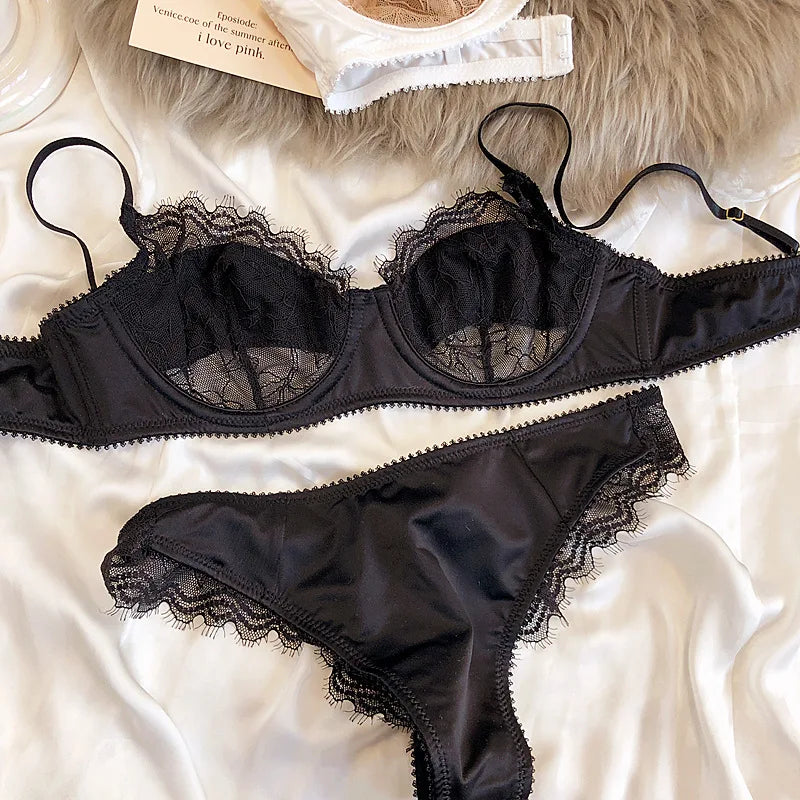 Ensemble de soutien-gorge et culotte en dentelle ultra fine pour femmes