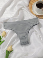 String triangle sexy de couleur unie pour femmes