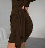 Robe courte plissée élégante à col rond et manches longues pour femmes