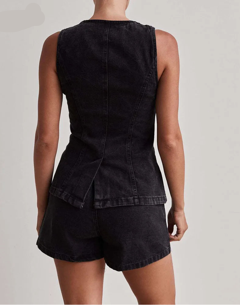 Ensemble deux pièces en jean débardeur sans col, short à poches pour femmes