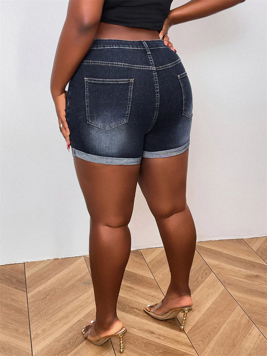 Short en jean grande taille style rétro américain à ourlet roulé pour femmes