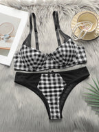 Ensemble de lingerie avec motif à carreaux noir et blanc et anneau en acier pour femmes
