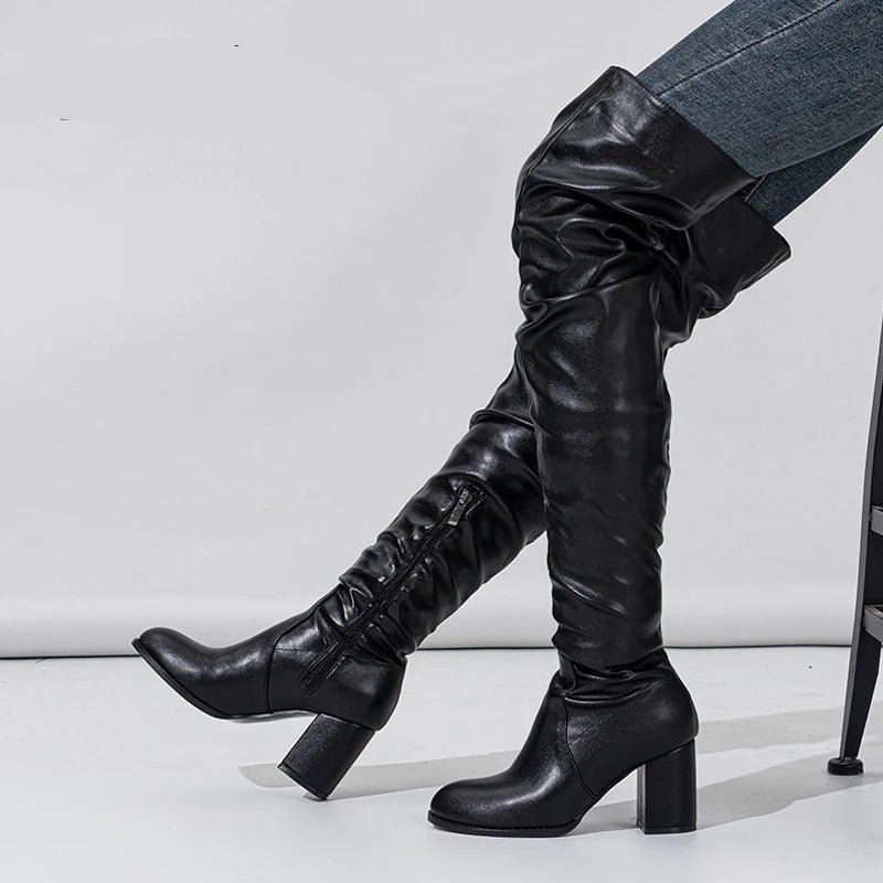 Cuissardes zippées en cuir plissé pour femmes