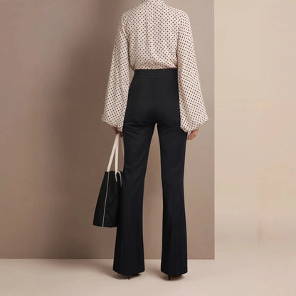 Pantalon Droit Noir Femme – Taille Haute et Détail Métallique