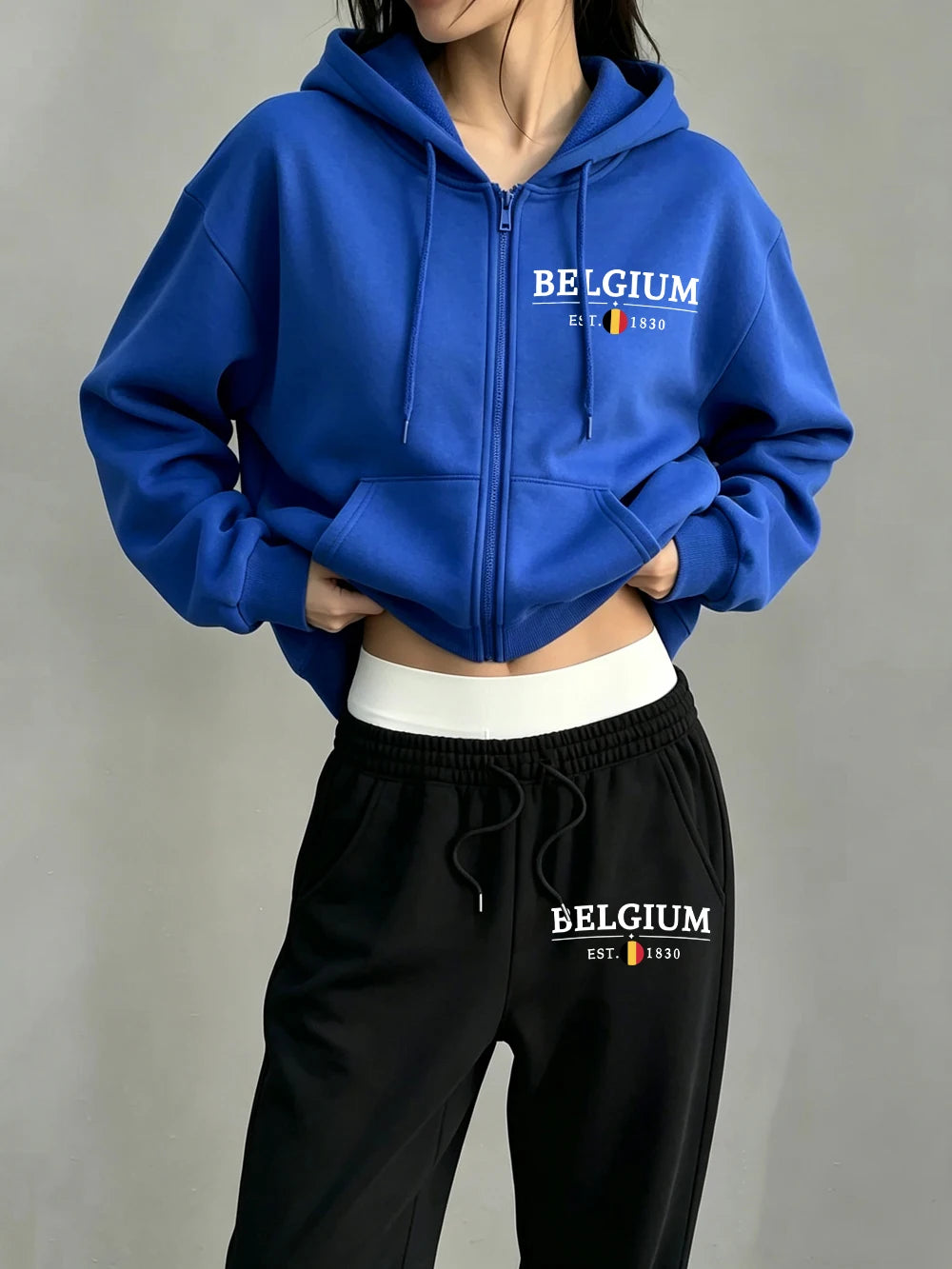Ensemble 2 pièces imprimé Belgique Est.1830 sweat à capuche zippé et pantalon de survêtement pour femmes