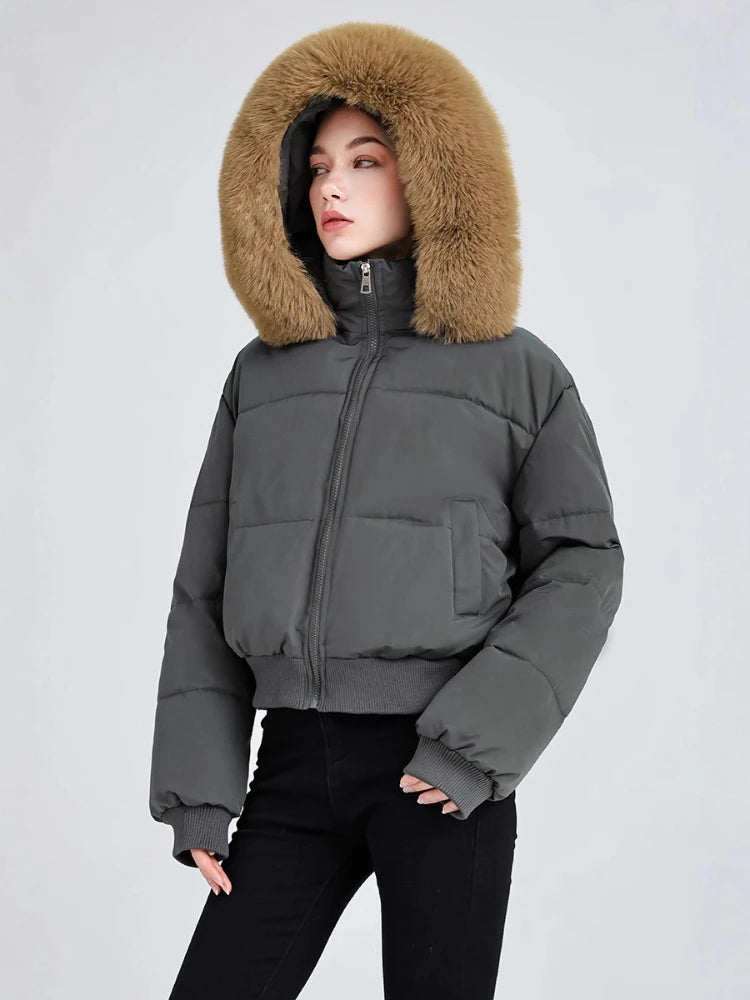 Manteau à capuche et col en fourrure pour femmes
