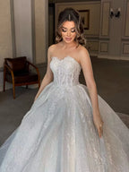 Robes de mariée de luxe sans manches en dentelle pour femmes