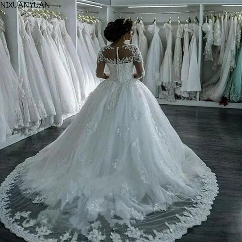 Robe de mariée à manches longues pour femmes