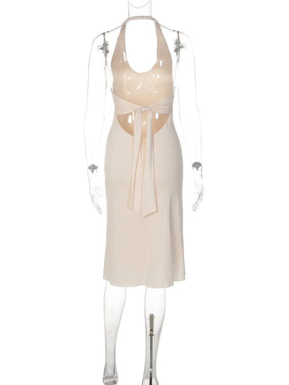 Robe femme beige élégante à col halter et dos nu