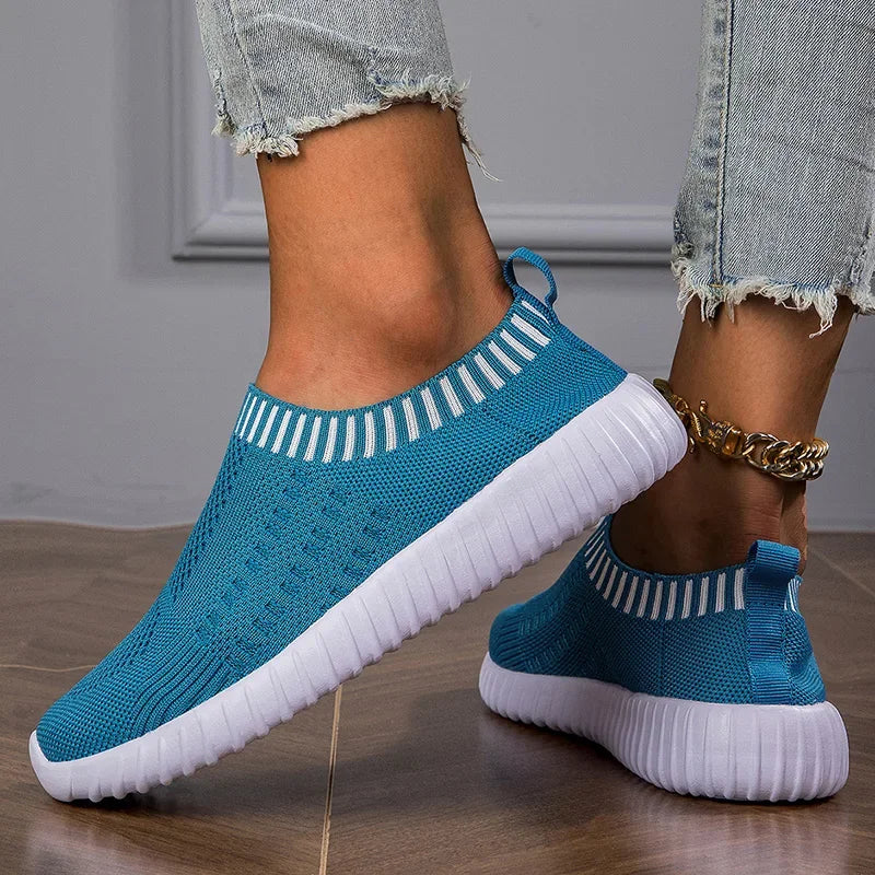 Chaussures plates sans lacet pour femmes