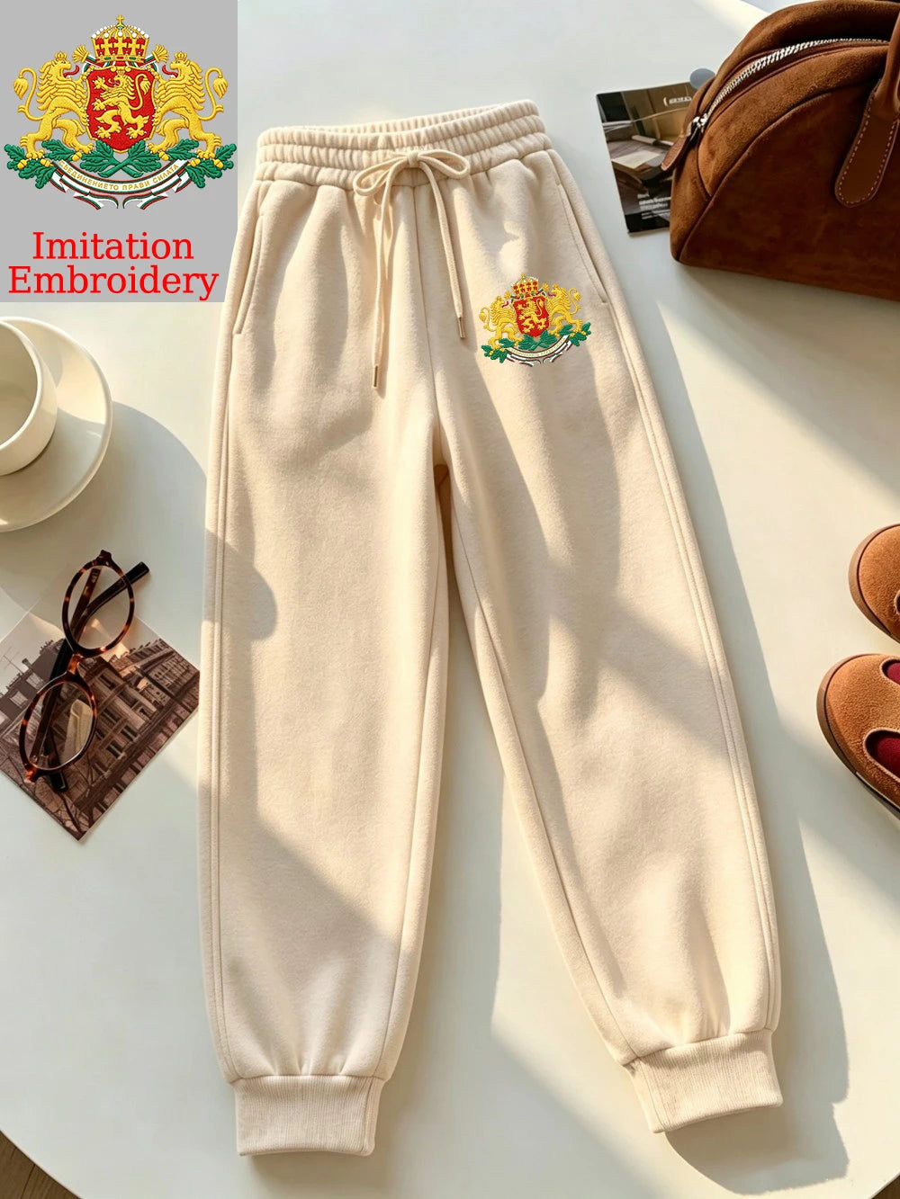 Pantalon de survêtement imprimé emblème de Bulgarie pour femmes