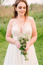 Robe de mariée élégante en dentelle sans manches pour femmes