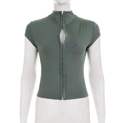 T-shirt Moulant Femme – Col Montant et Boutonnage à Boucle