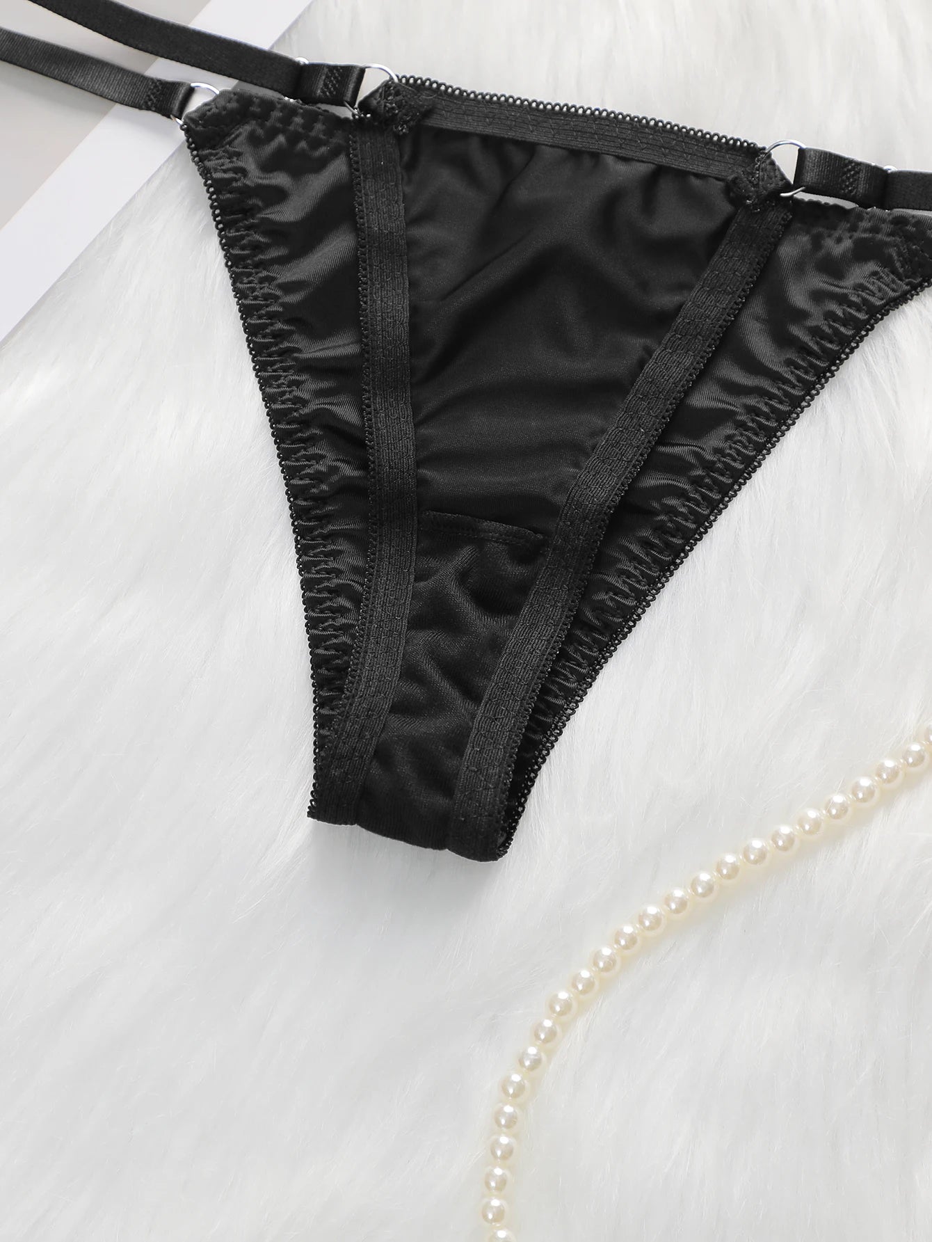 Ensemble de sous-vêtements sexy de couleur unie brillant pour femmes