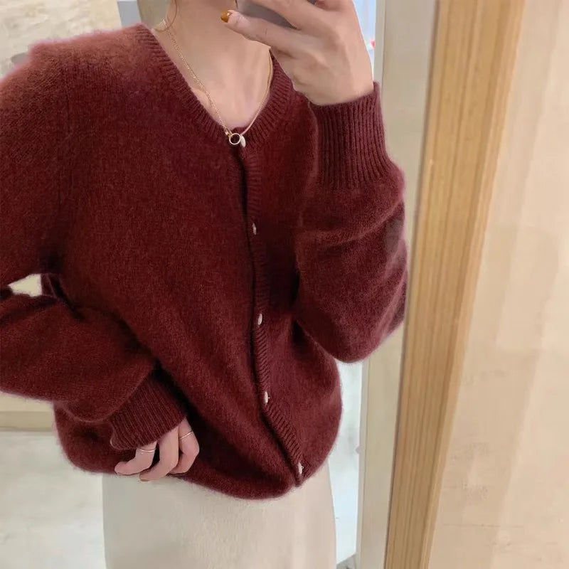 Cardigan Doux Femme – Maille et Col Rond