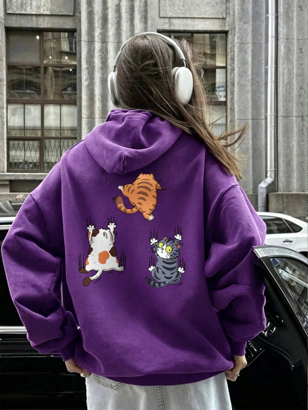 Sweat à capuche imprimé « Trois chats qui grimpent » pour femmes