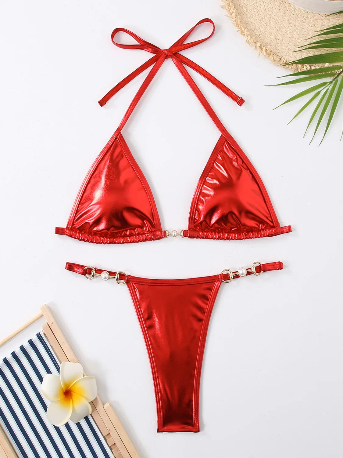 Maillot de bain deux pièces en PU haut  push-up et string pour femmes