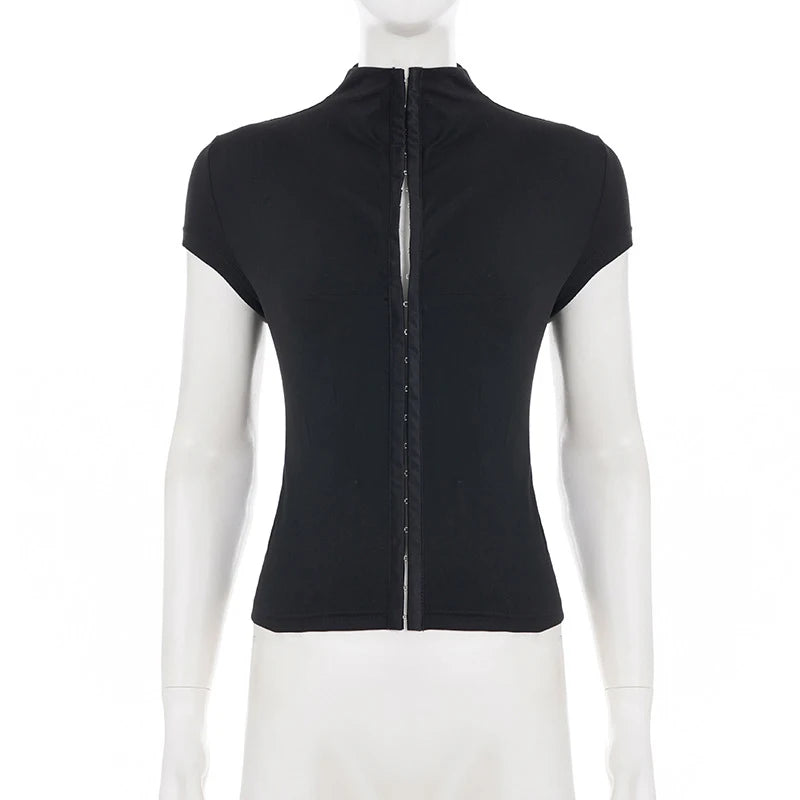 T-shirt Moulant Femme – Col Montant et Boutonnage à Boucle