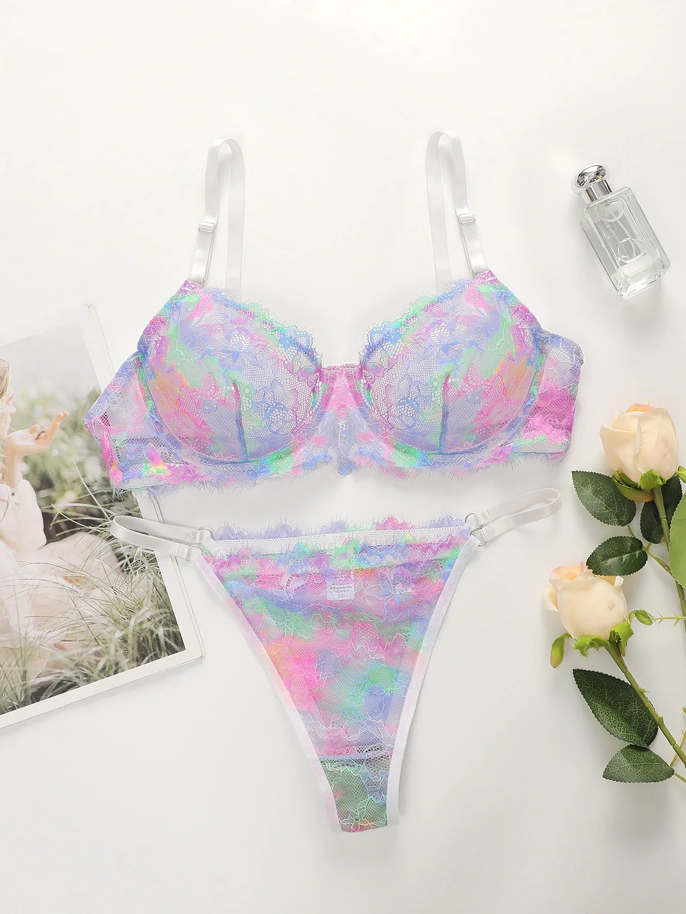 Ensemble soutien-gorge et string coloré pour femmes