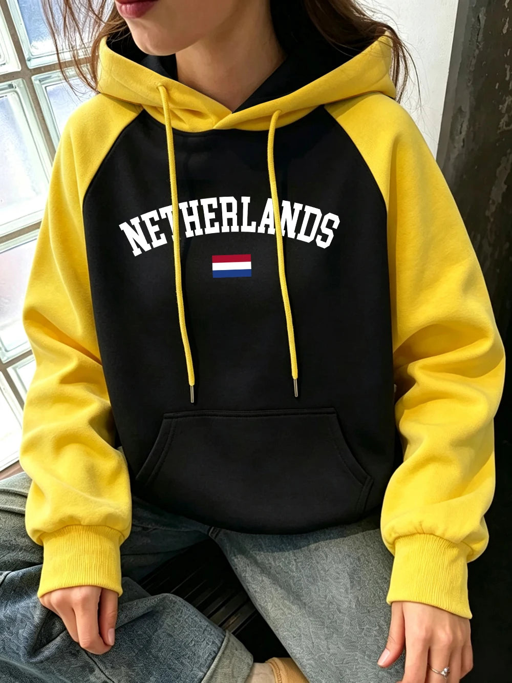 Sweat à capuche raglan pour femmes