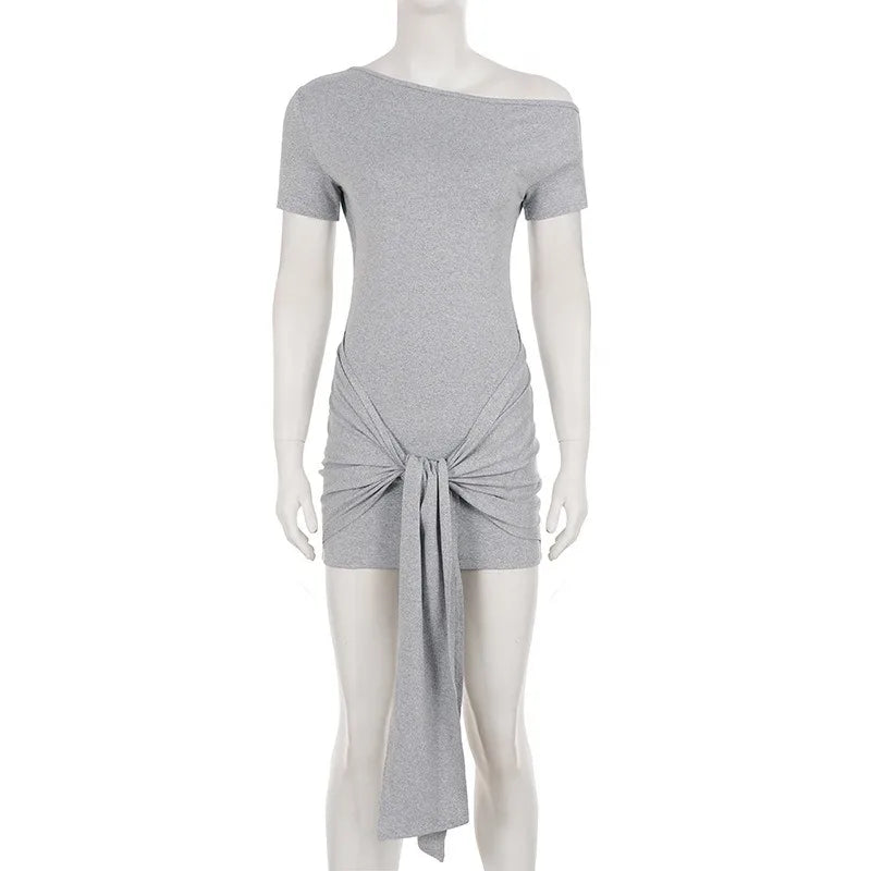 Robe mini sexy asymétrique à lacets pour femmes