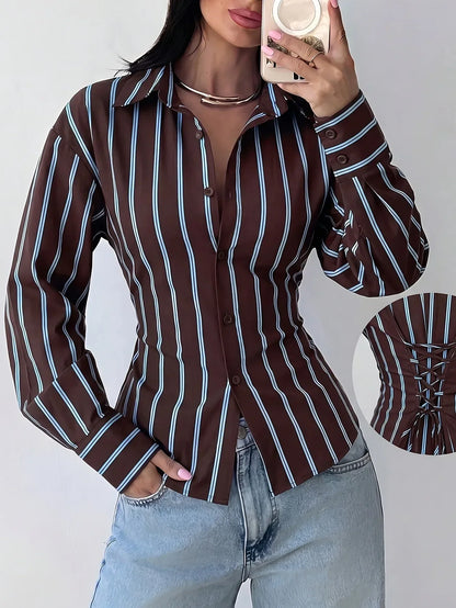 Chemise Rayée Femme – Rayures Verticales Contrastées