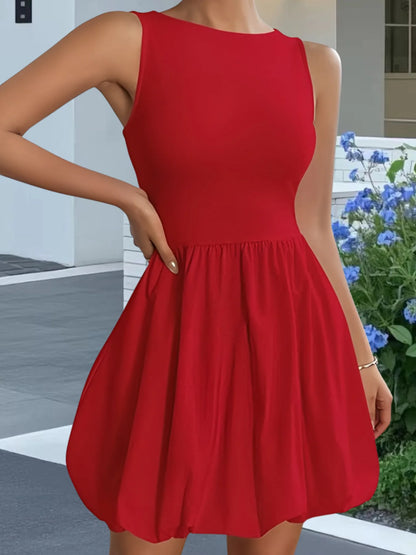 Robe Courte Femme – Col Rond et Sans Manches