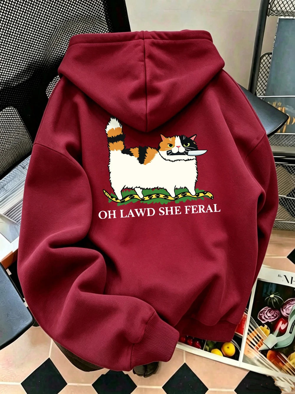 Sweat à capuche imprimé motif chat, couteau et serpent pour femmes