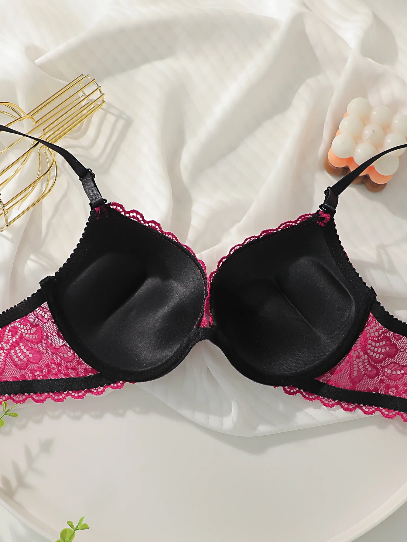 Soutien-gorge en dentelle broderie fleur sexy pour femmes avec anneau en acier rassemblement soutien-gorge push up bandoulière réglable facile à nettoyer soutien-gorge