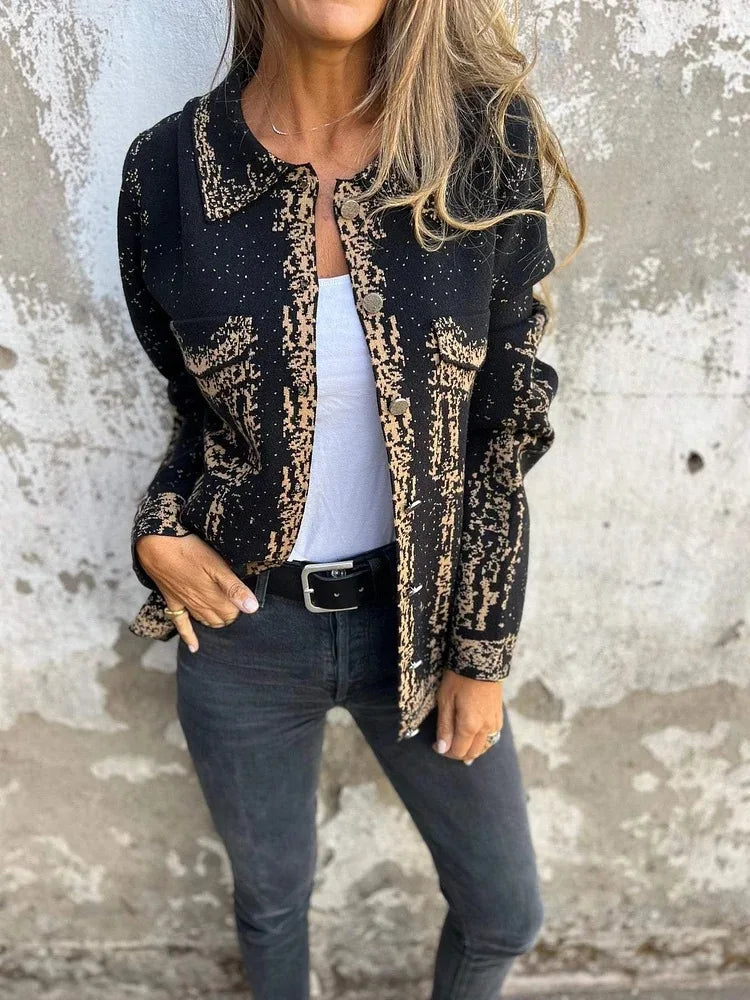 Veste en tricot à col rabattu multicolore avec boucle métallique pour femmes
