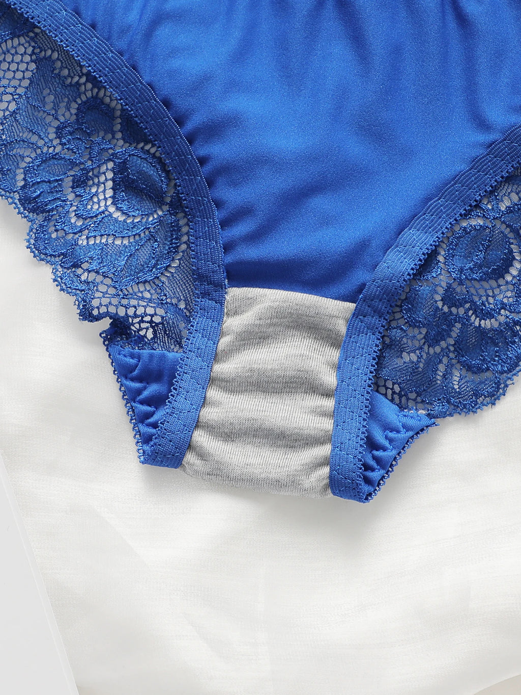 Ensemble de 2 pièces de lingerie en dentelle colorée pour femmes