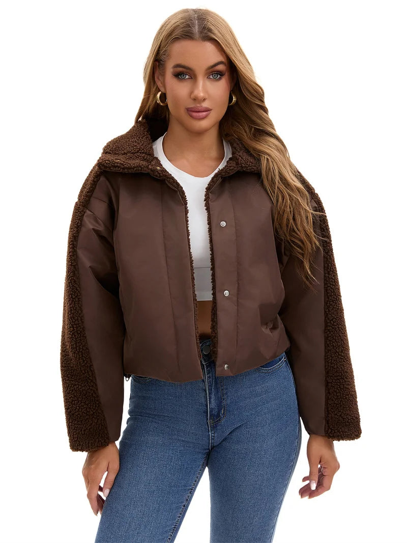 Manteau épissé en laine d'agneau pour femmes