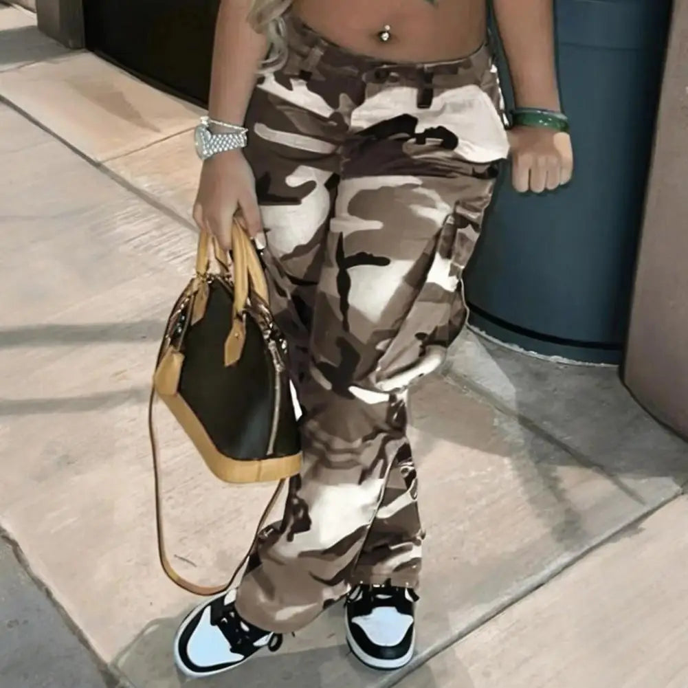 Pantalon cargo imprimé camouflage pour femmes