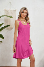Robes courtes et cintrées unies pour femmes
