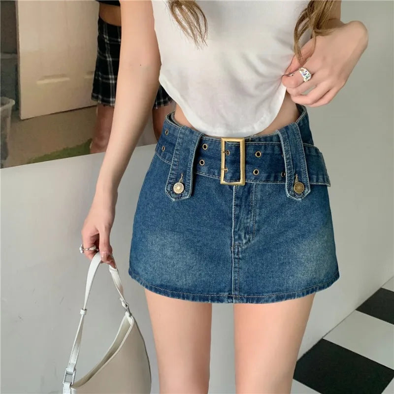 Mini-Jupe en Jean Femme – Taille Haute et Coupe Trapèze