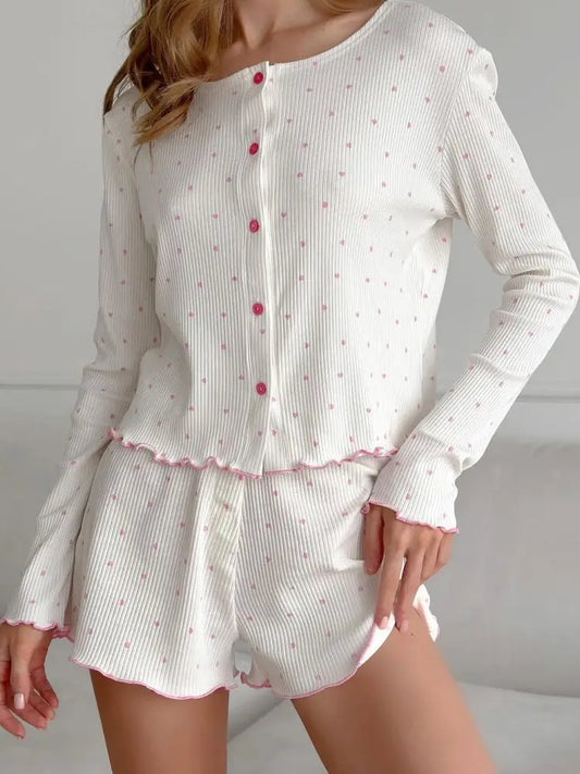 Pyjama à Cœurs Femme – Haut Manches Longues et Short