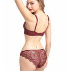 Ensembles soutien-gorge push-up à bonnets fins et culotte pour femmes