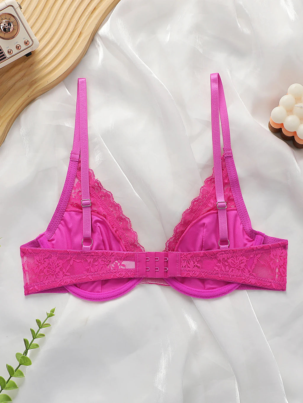 Soutien-gorge rouge rose à la mode avec anneau en acier pour femmes