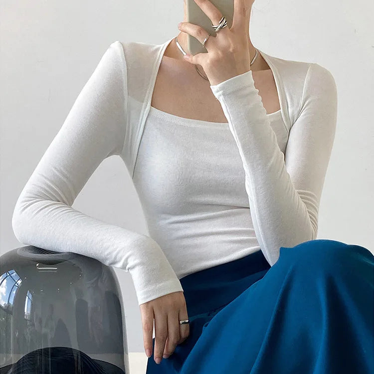 T-shirt à manches longues et col carré pour femmes