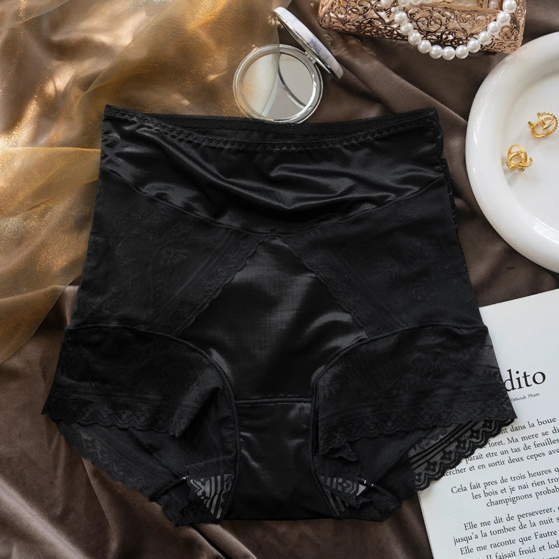 Culotte en satin et dentelle pour femmes