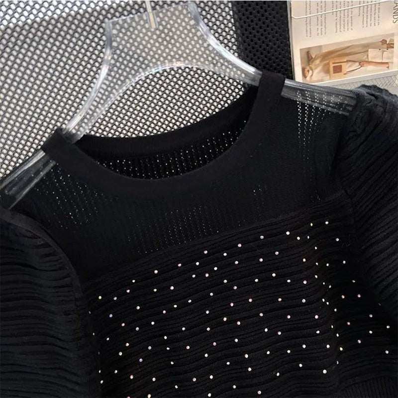 T-shirt à manches courtes et col rond à motif diamants colorés pour femmes
