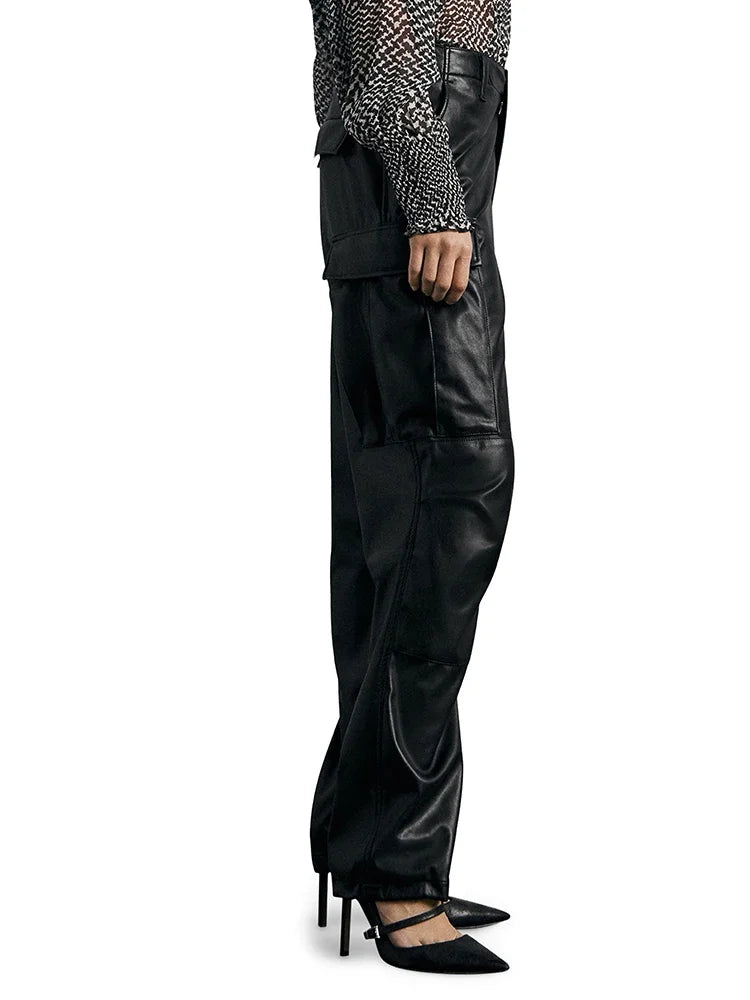 Pantalon Cargo Droit en Similicuir Mat à Poches
