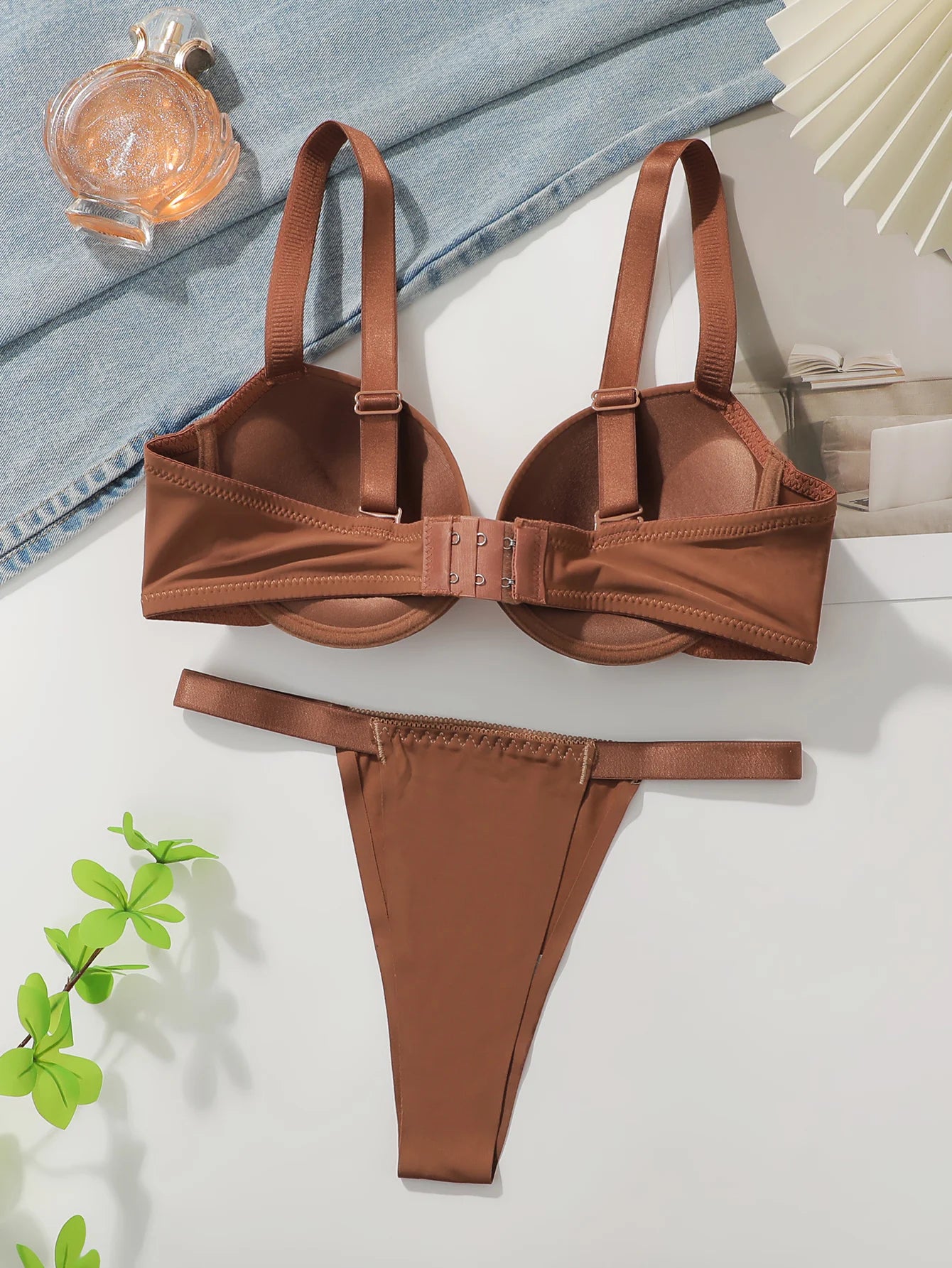 Ensemble de lingerie sexy à armatures pour femmes