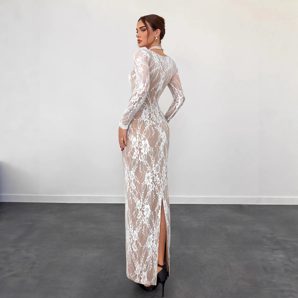 Robe longue élégante en dentelle avec col carré pour femmes