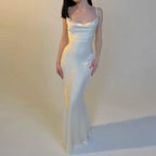 Robe longue en satin pour femmes