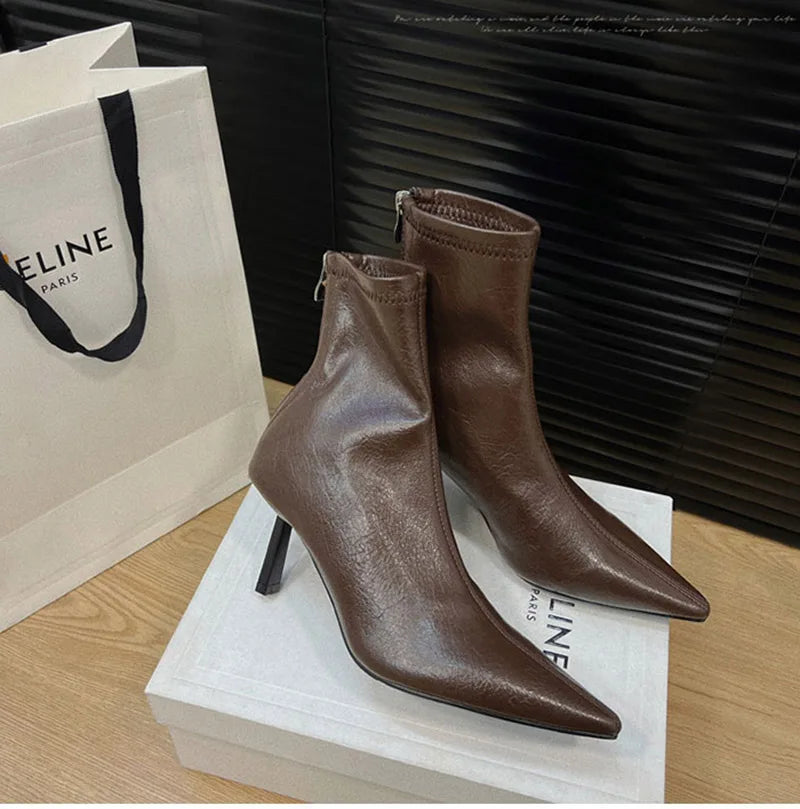 Bottine de rinçage pointues pour femmes