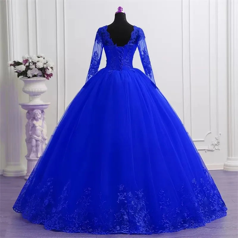 Robe de mariée à manches longues avec appliques en dentelle pour femmes