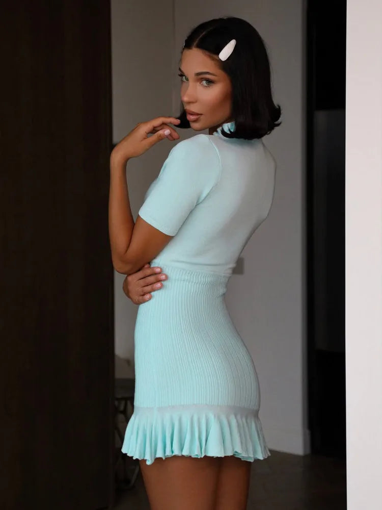 Mini-Robe d’Été Femme – Maille, Volants et Manches Courtes