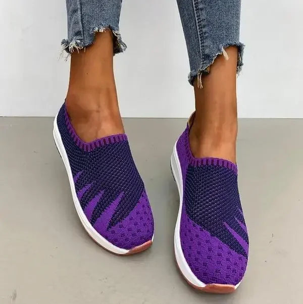 Chaussures brodées pour femmes